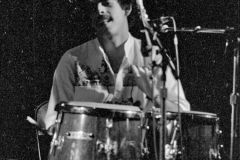 Cutumay Camones, grupo de miembros del FMLN, tocando en Chicago, Illinois, EEUU 1989