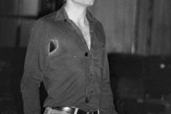 Cutumay Camones, grupo de miembros del FMLN, tocando en Chicago, Illinois, EEUU 1989