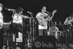 Cutumay Camones, grupo de miembros del FMLN, tocando en Chicago, Illinois, EEUU 1989