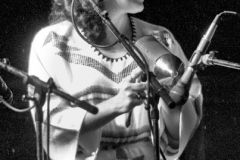 Cutumay Camones, grupo de miembros del FMLN, tocando en Chicago, Illinois, EEUU 1989