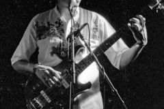 Cutumay Camones, grupo de miembros del FMLN, tocando en Chicago, Illinois, EEUU 1989