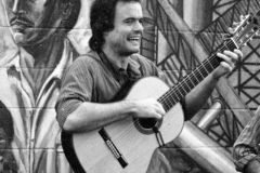 nov 1987 cutumay camones tocando en la universidad de illinois en chicago (Eduardo)