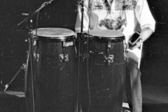 Cutumay Camones, grupo de miembros del FMLN, tocando en Chicago, Illinois, EEUU 1989