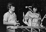Cutumay Camones, grupo de miembros del FMLN, tocando en Chicago, Illinois, EEUU 1989