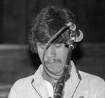 Cutumay Camones, grupo de miembros del FMLN, tocando en Chicago, Illinois, EEUU 1989