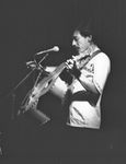 Cutumay Camones, grupo de miembros del FMLN, tocando en Chicago, Illinois, EEUU 1989