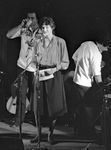 Cutumay Camones, grupo de miembros del FMLN, tocando en Chicago, Illinois, EEUU 1989