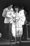 Cutumay Camones, grupo de miembros del FMLN, tocando en Chicago, Illinois, EEUU 1989