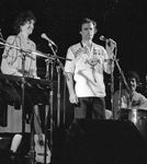 Cutumay Camones, grupo de miembros del FMLN, tocando en Chicago, Illinois, EEUU 1989