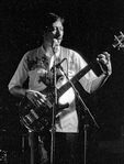 Cutumay Camones, grupo de miembros del FMLN, tocando en Chicago, Illinois, EEUU 1989