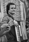 nov 1987 cutumay camones tocando en la universidad de illinois en chicago (Eduardo)