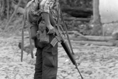 combatientes del erp en el norte de morazan en Perquin jul 90